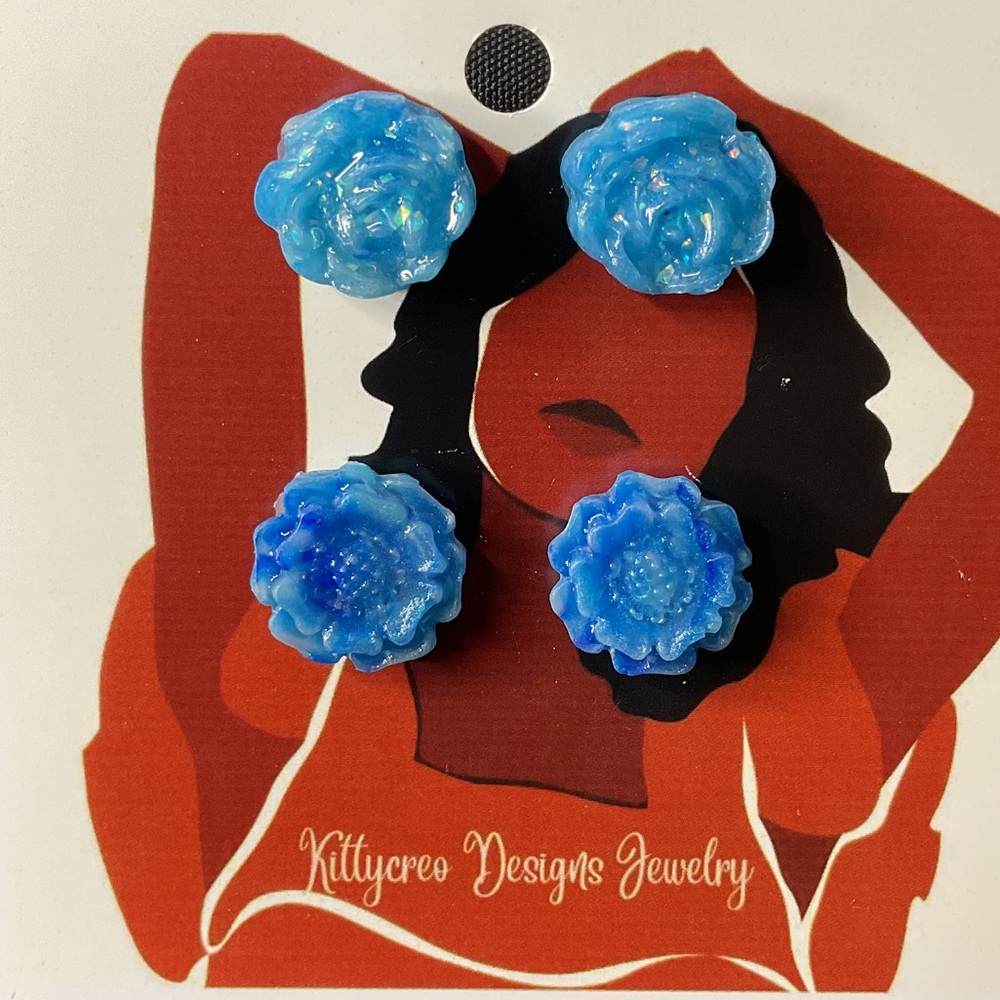 Blue Floral Artisan Earrings Set